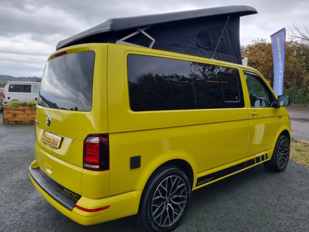 campervan yellow 04 1280.webp
